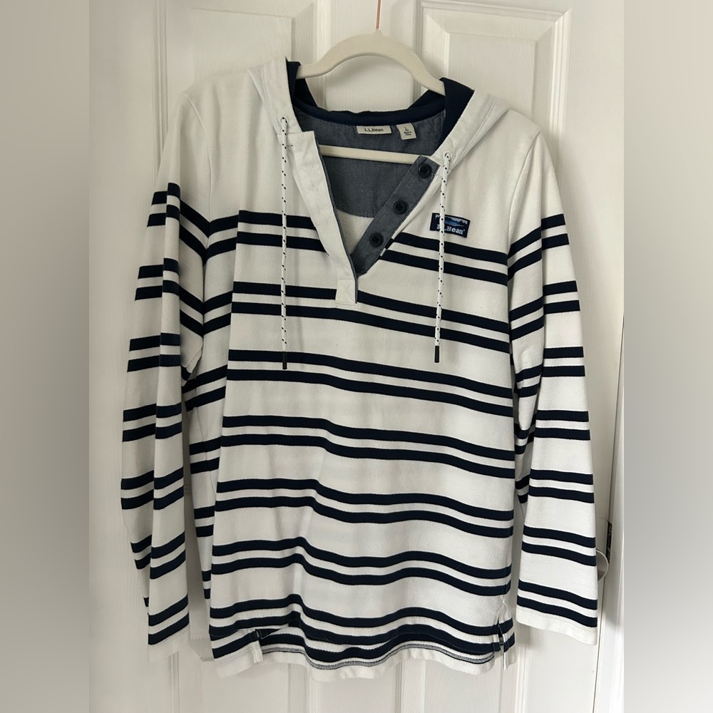 LL Bean Women’s hoodie